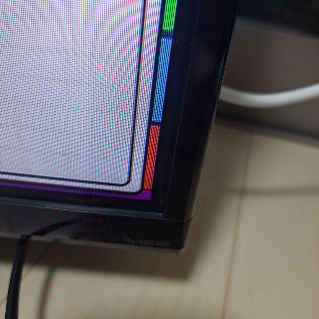 最安‼️普通！2017年製 Panasonic 32型　TH-32D305