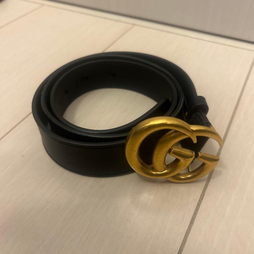 GUCCI 黒 レザー ベルト GGバックル
