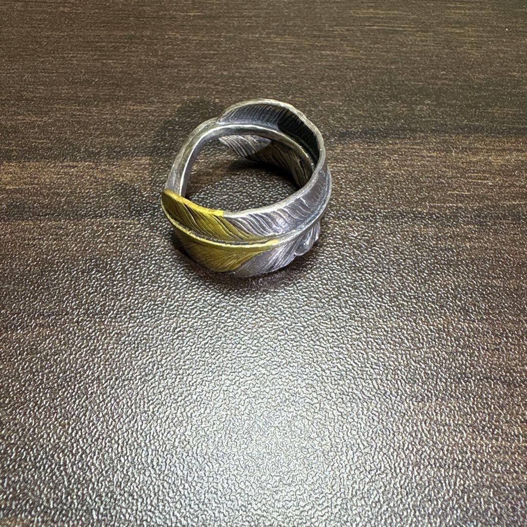 フェザーデザインリング シルバー　左向き