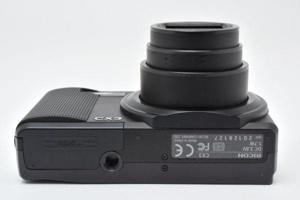 ■ 美品 ■リコー　RICOH CX3 ブラック