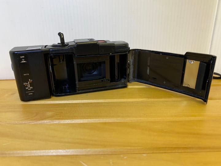 OLYMPUS　XA2/A11　フィルムカメラ