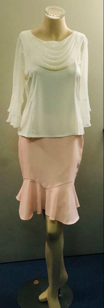 【期間限定】女性用マネキン ナチュラル肌色