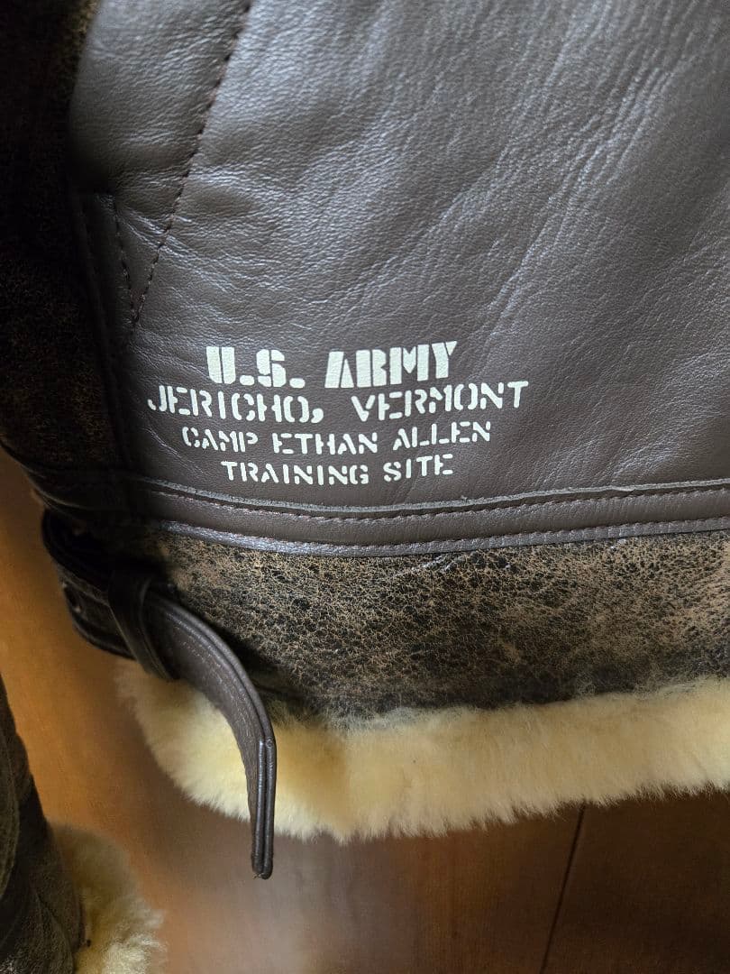 19AW 定価16万 AVIREX B-3 AMC ムートン 羊革