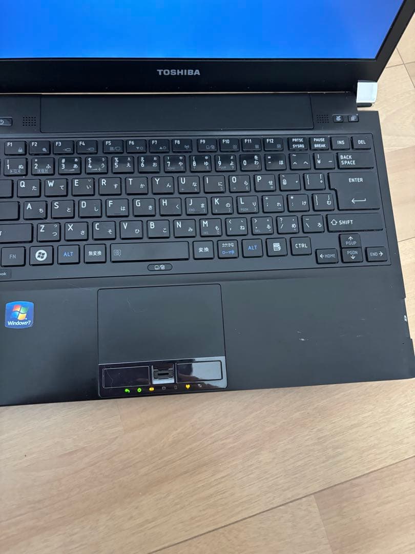 Toshiba ノートダイナブックR731 PC ブラック　ノートパソコン　w7