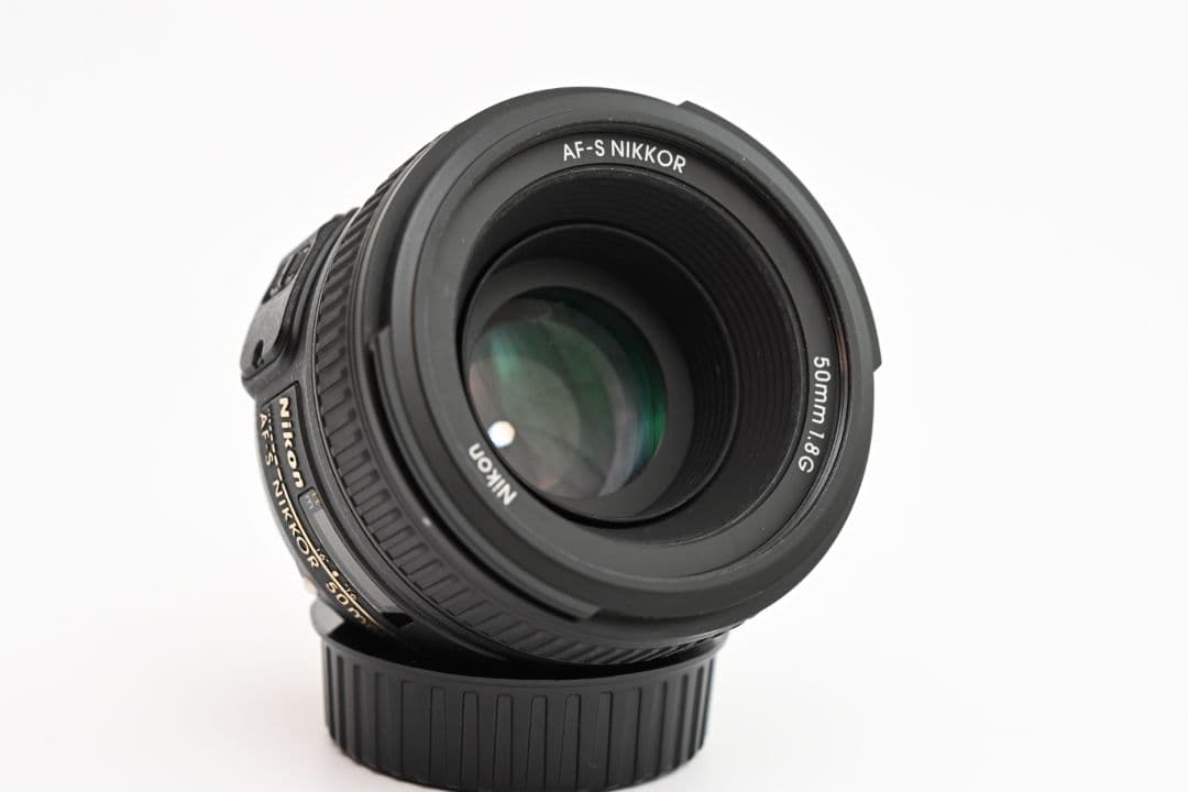 極上品 単焦点レンズ AF-S NIKKOR 50mm f/1.8G ②