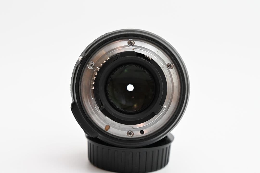 極上品 単焦点レンズ AF-S NIKKOR 50mm f/1.8G ②