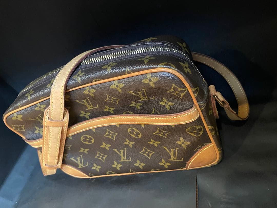 ルイヴィトン トロカデロ 27