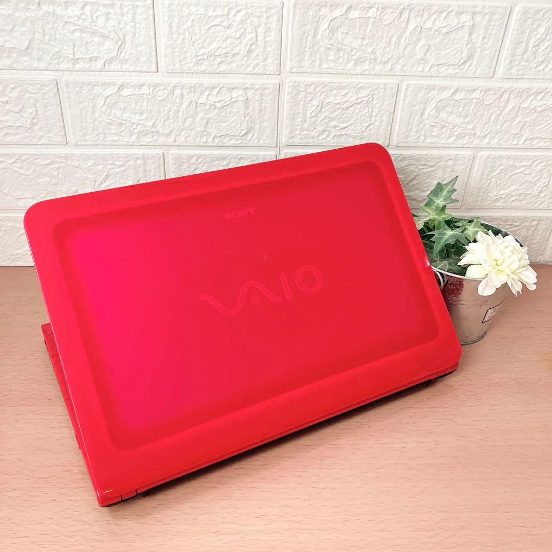 Windows11✨爆速SSD搭載☘️すぐ使えるカメラ付VAIO赤ノートパソコン
