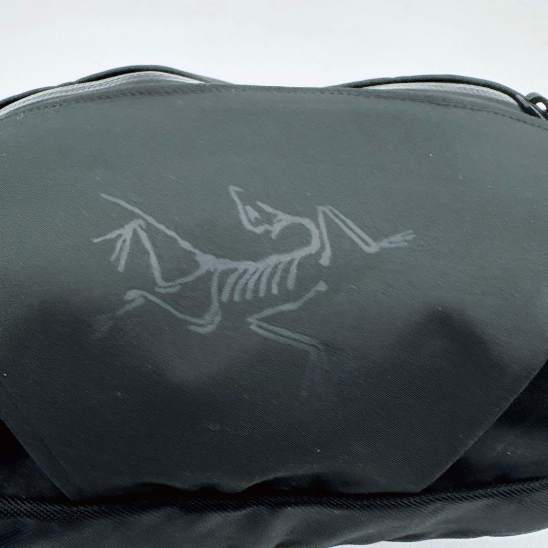 【ARC'TERYX】ARRO WAIST PACK ボディバッグ ブラック