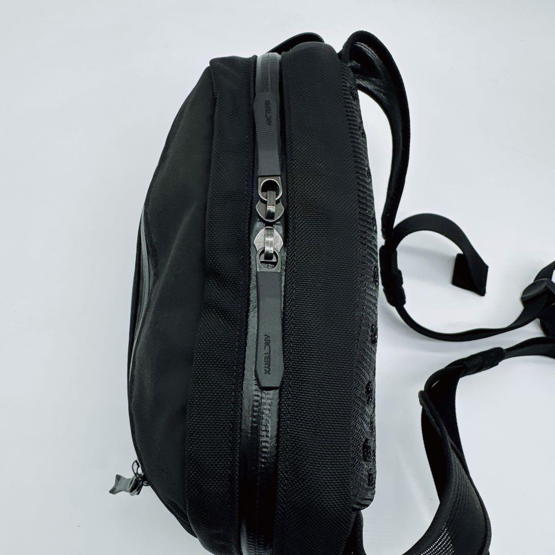 【ARC'TERYX】ARRO WAIST PACK ボディバッグ ブラック