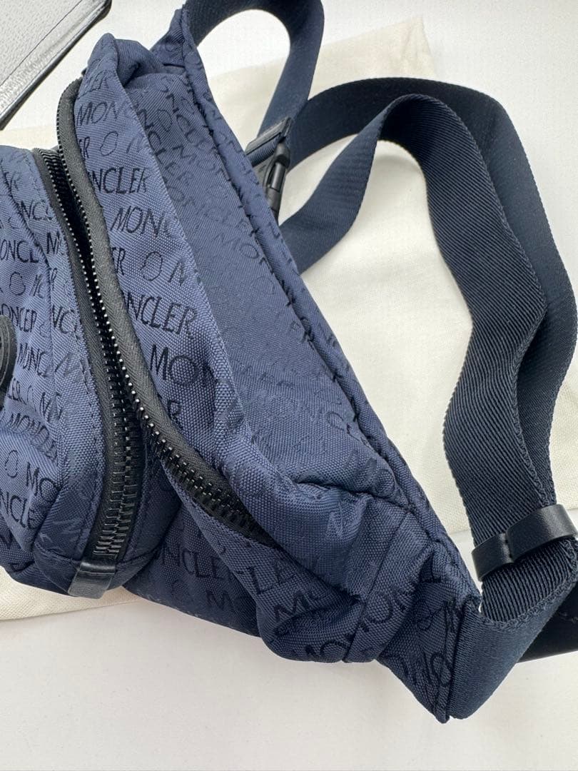 あ*ち様 MONCLER モンクレール Durance ベルトバッグ　ウエストバ