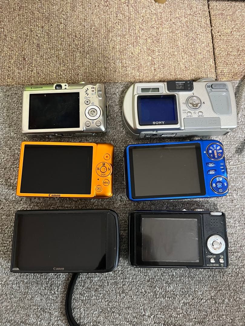 コンパクトデジタルカメラ　ジャンク品