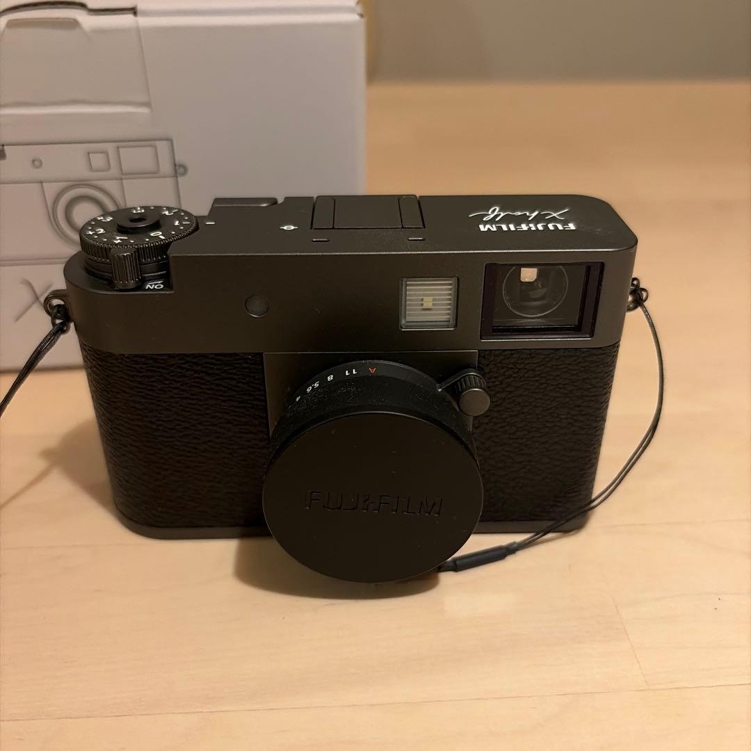 FUJIFILM Xhalf ミラーレス一眼 カメラ 本体