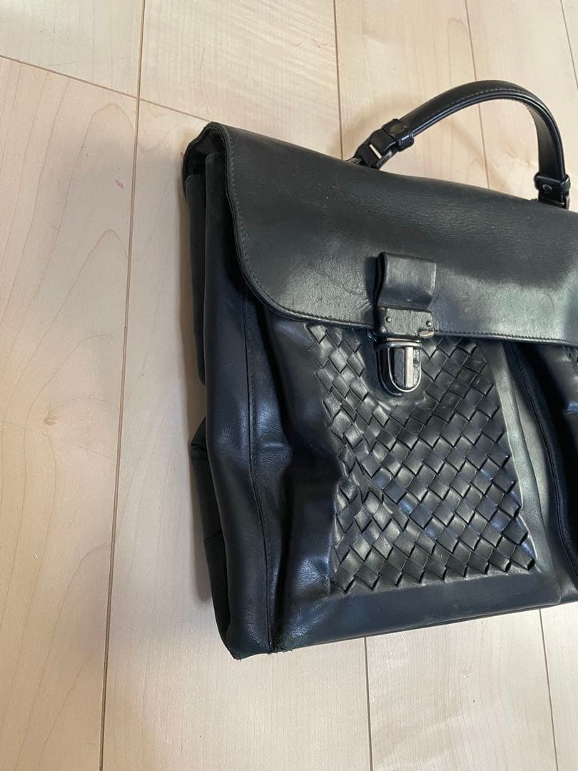 良品⭐︎正規品⭐︎ボッテガ ヴェネタ 黒色 ビジネスバック　激安！定価の９割引き！