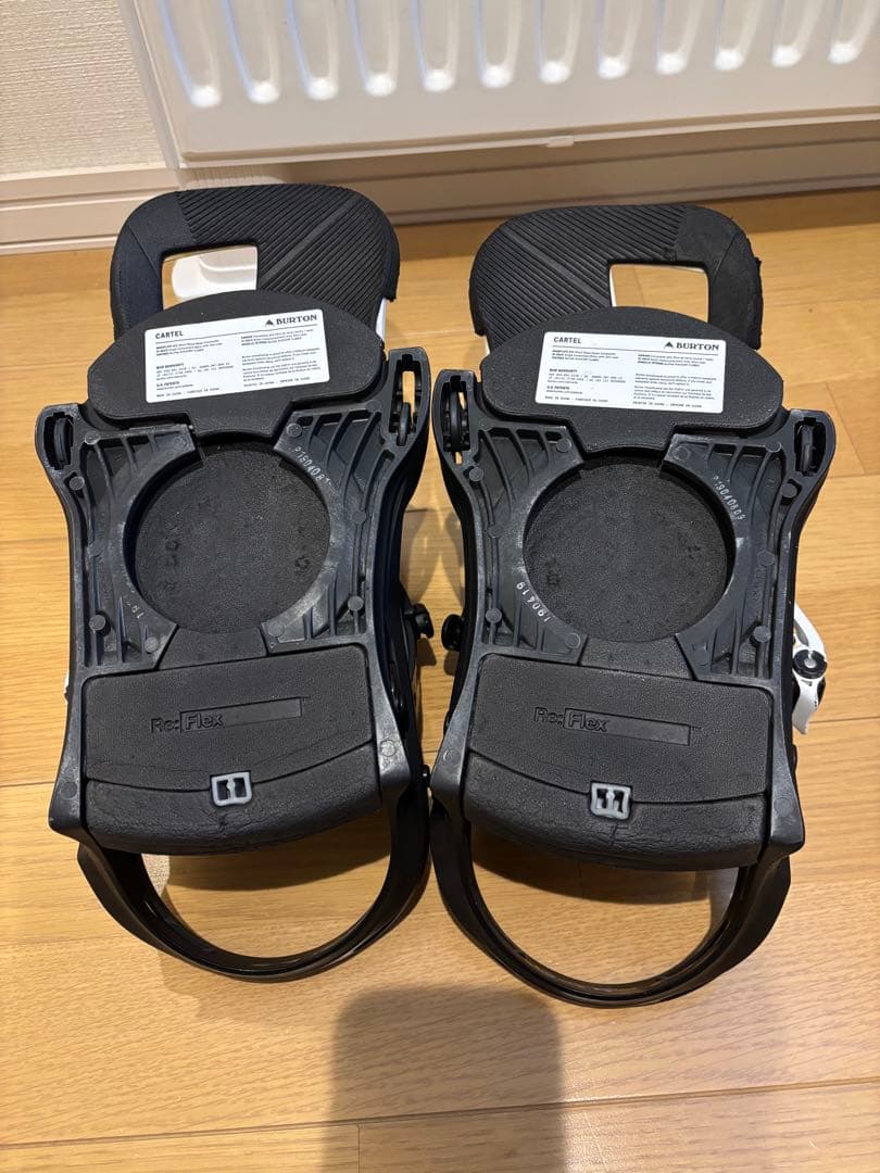 BURTON ビンディング CARTEL MサイズRe:flex 白
