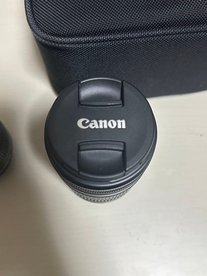 Canon EOS KISS X7 Wズームキット➕三脚　すぐ始められるセット