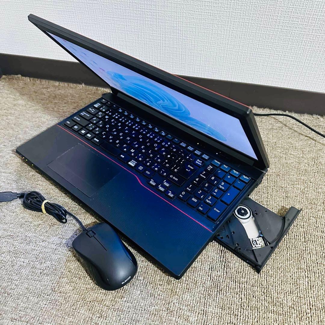 S146 Fujitsuノートパソコン i5メモリ8G高速 Windows11