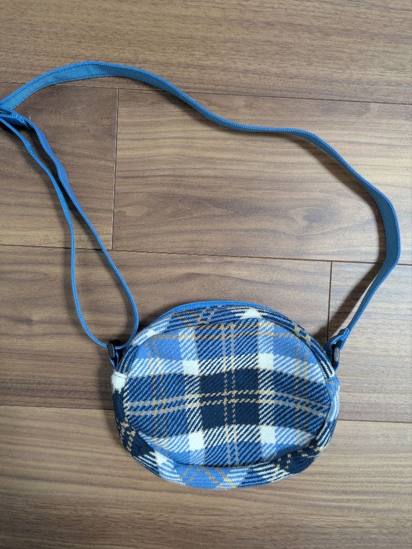 familiar　新品未使用　ポシェット