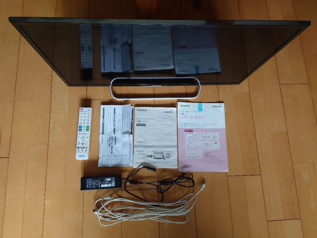 SONY　BRAVIA　液晶テレビ　KJ-32W730C
