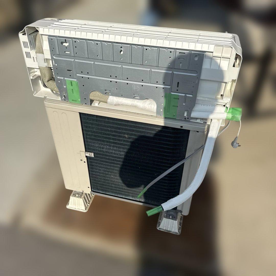 ルームエアコン AC-P22AW SHARP 容量2.2kw 6畳～8畳向け