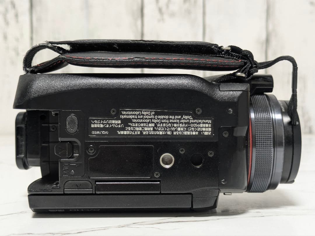 Panasonic　HDC-HS300　大容量HDD内蔵 ブラック