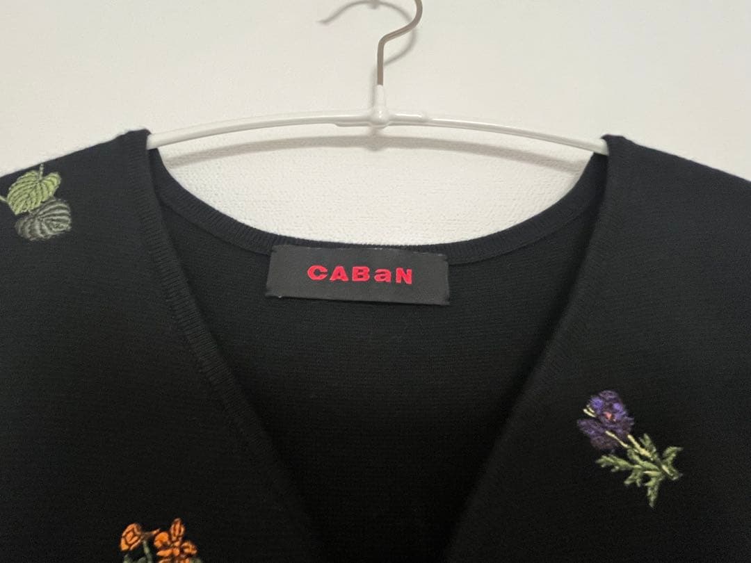 CABaN コスタリカボタニカルエンブロイダリージレ　ブラック