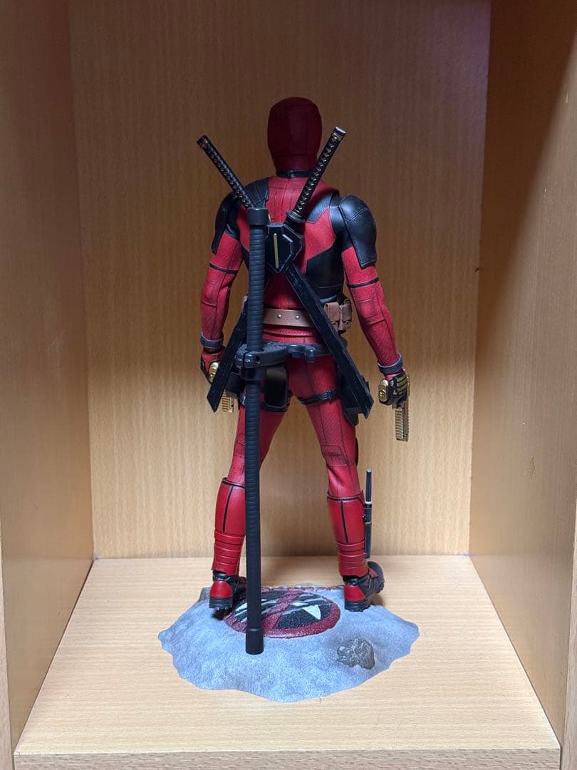 【ムービー・マスターピース】デッドプール、ウルヴァリンボーナスアクセサリー付き