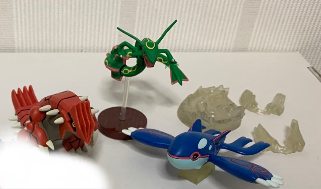 立体ポケモン図鑑　グラードン　カイオーガ　レックウザ　セット