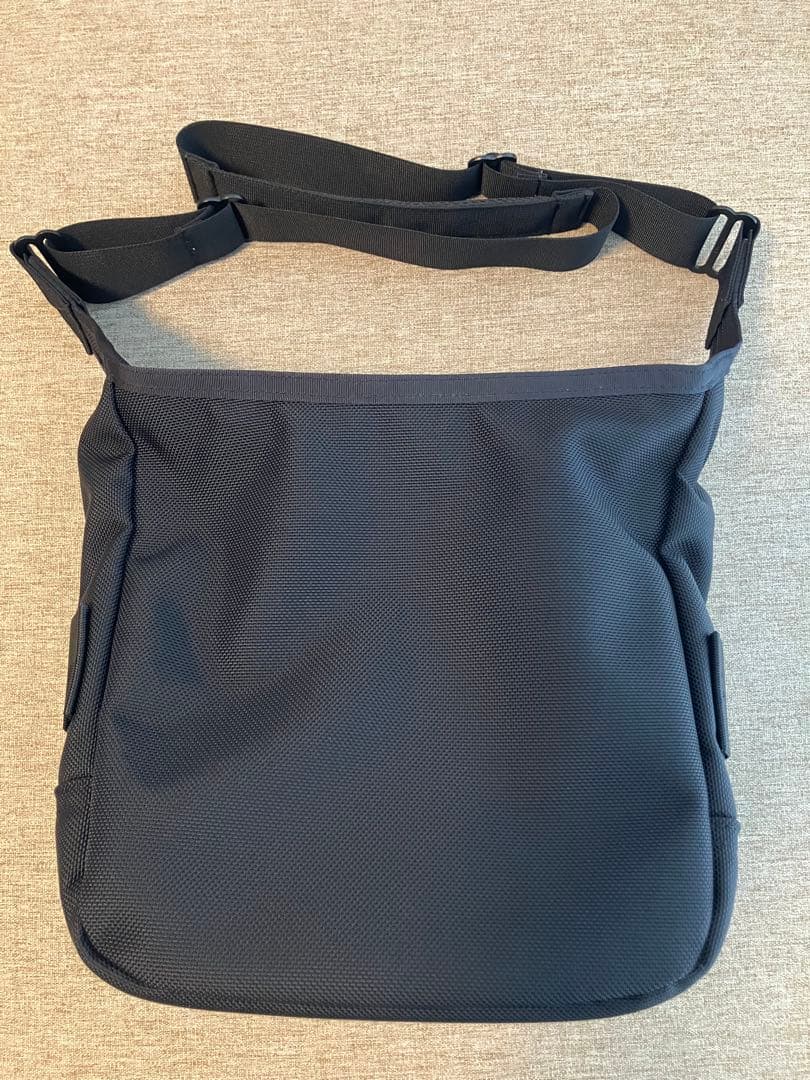 BRIEFING ブリーフィングショルダーバッグ