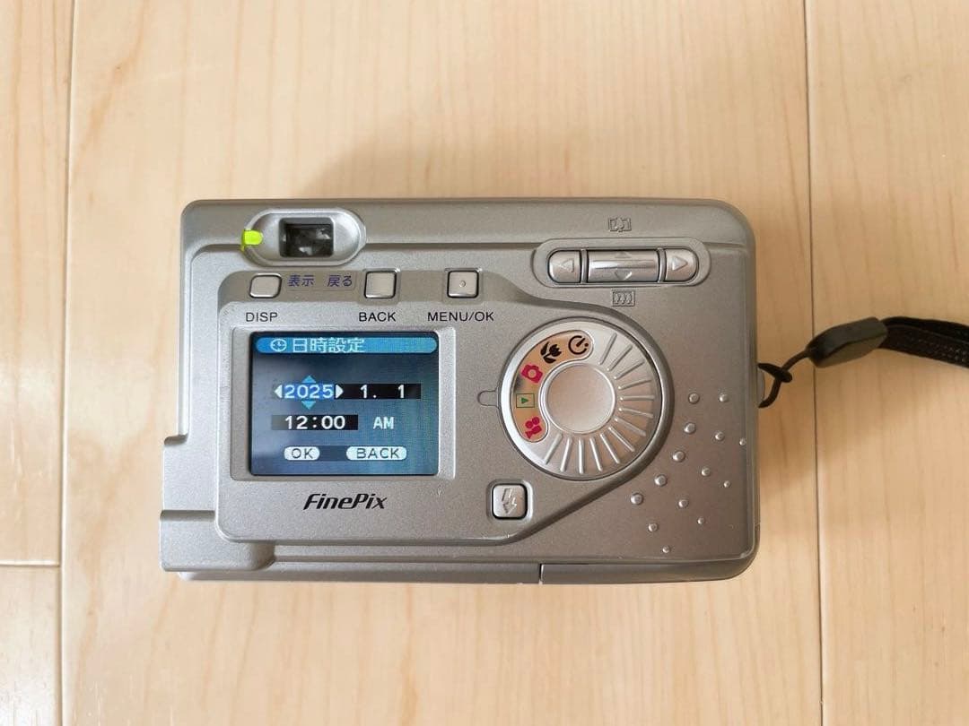 デジカメ　富士フイルム　a203 フジフィルム　fine pix a203