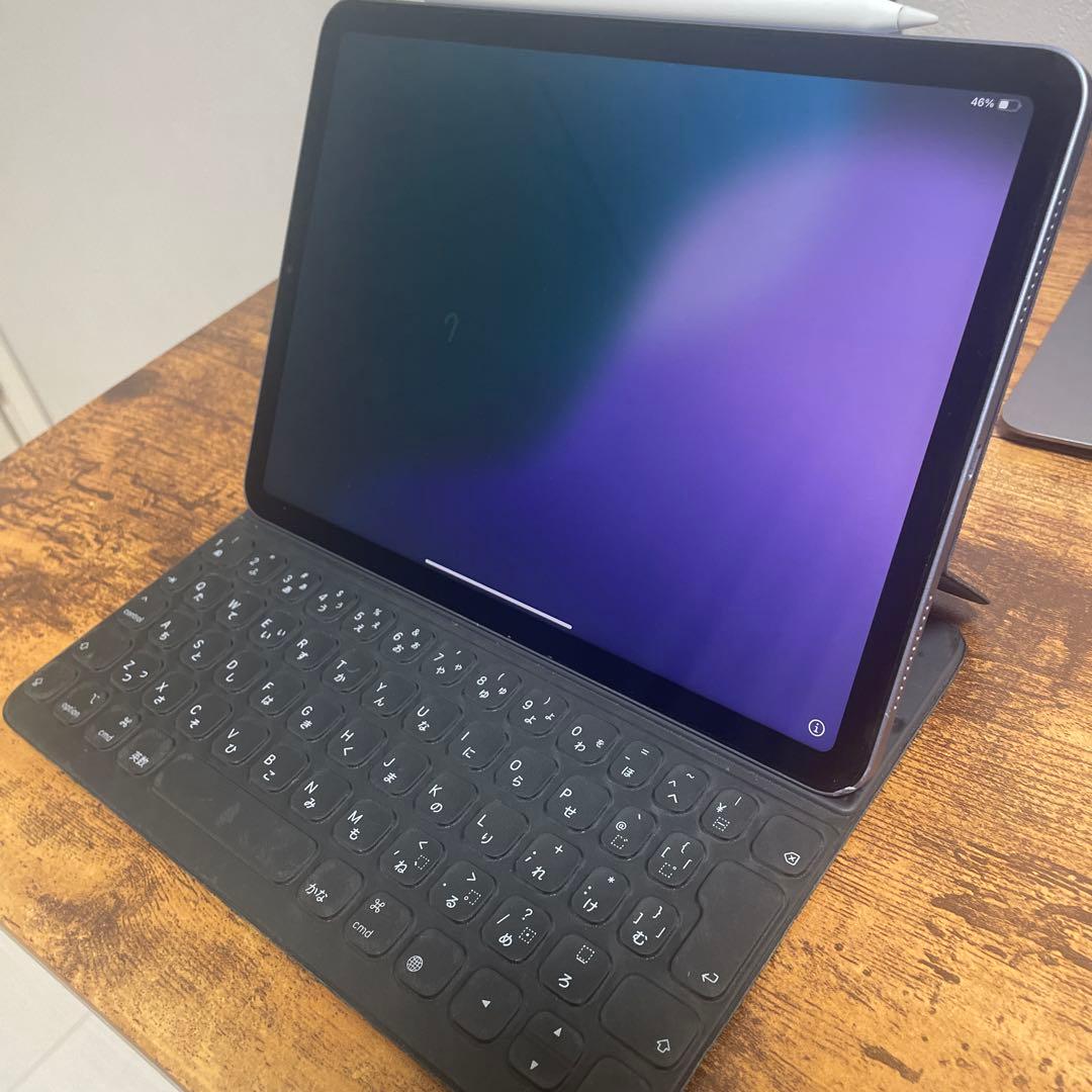 メ*5様 iPad Air 第5世代+ Apple Pencil + キーボード