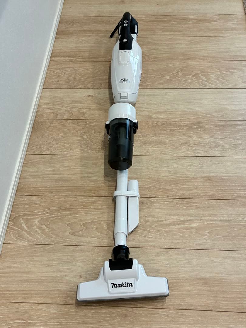 マキタ スティッククリーナー CL282FD ショートサイクロン付き