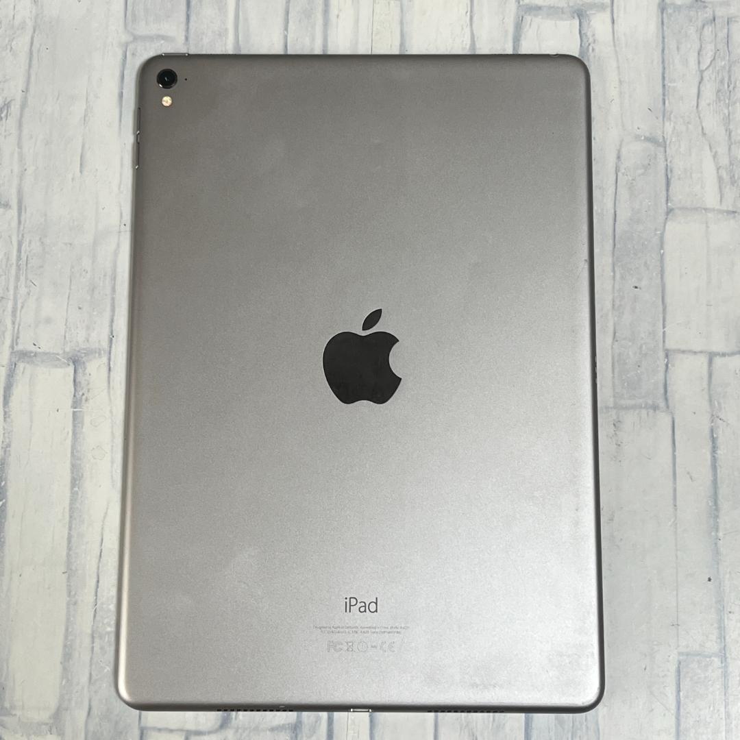 【中古美品】iPad Pro 9.7インチ　MLMV2J/A 128GB本体