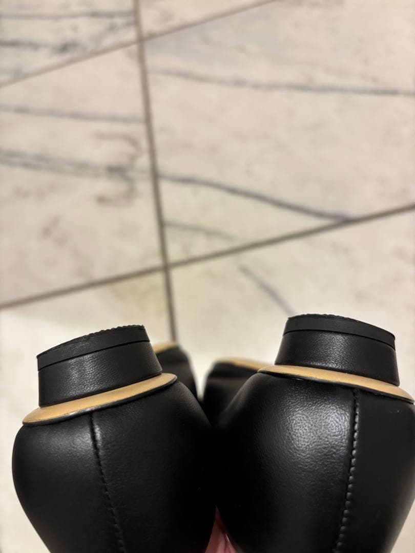 Ferragamo 5 1/2(23cm)ブラックリボンポインテッドトゥパンプス