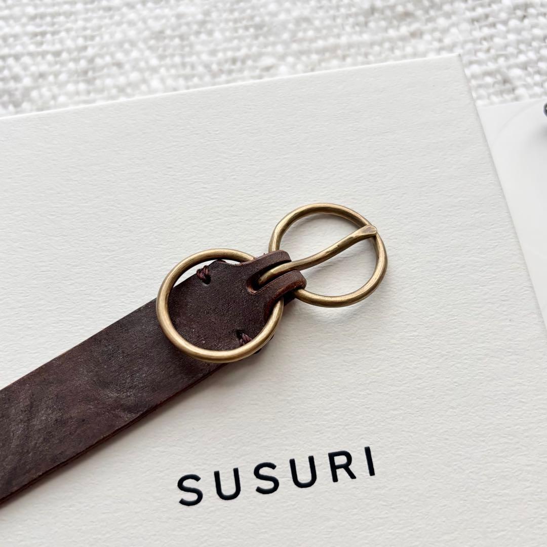 【美品/箱付き】SUSURI 2025ss リップルベルト　ブラウン