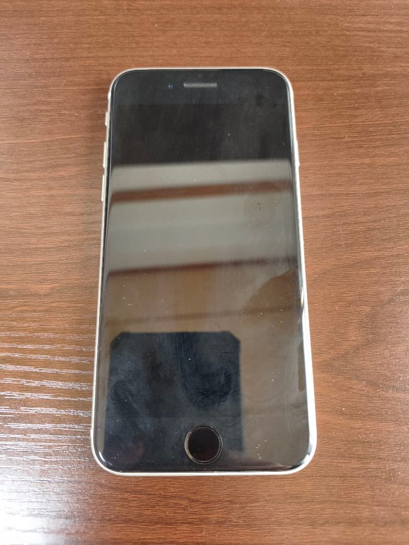 スマートフォン本体 Apple iPhone SE2 3