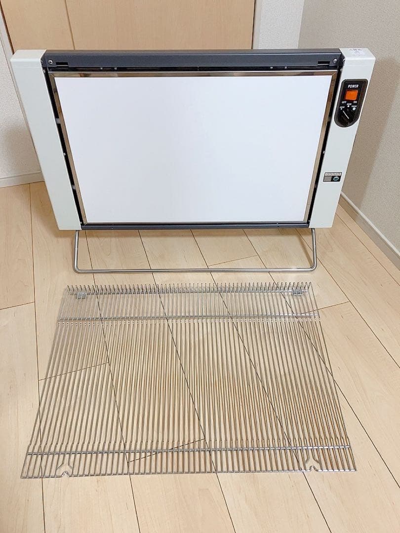 ニューセラミックヒーター　サンラメラ　1200W オリエンタル　パネルヒーター