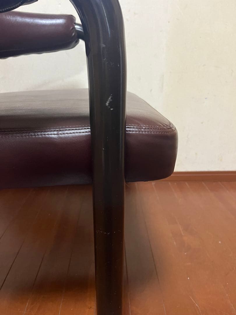 【すし　MOBILIA】　モビリア　革シングルソファ　日本創業①