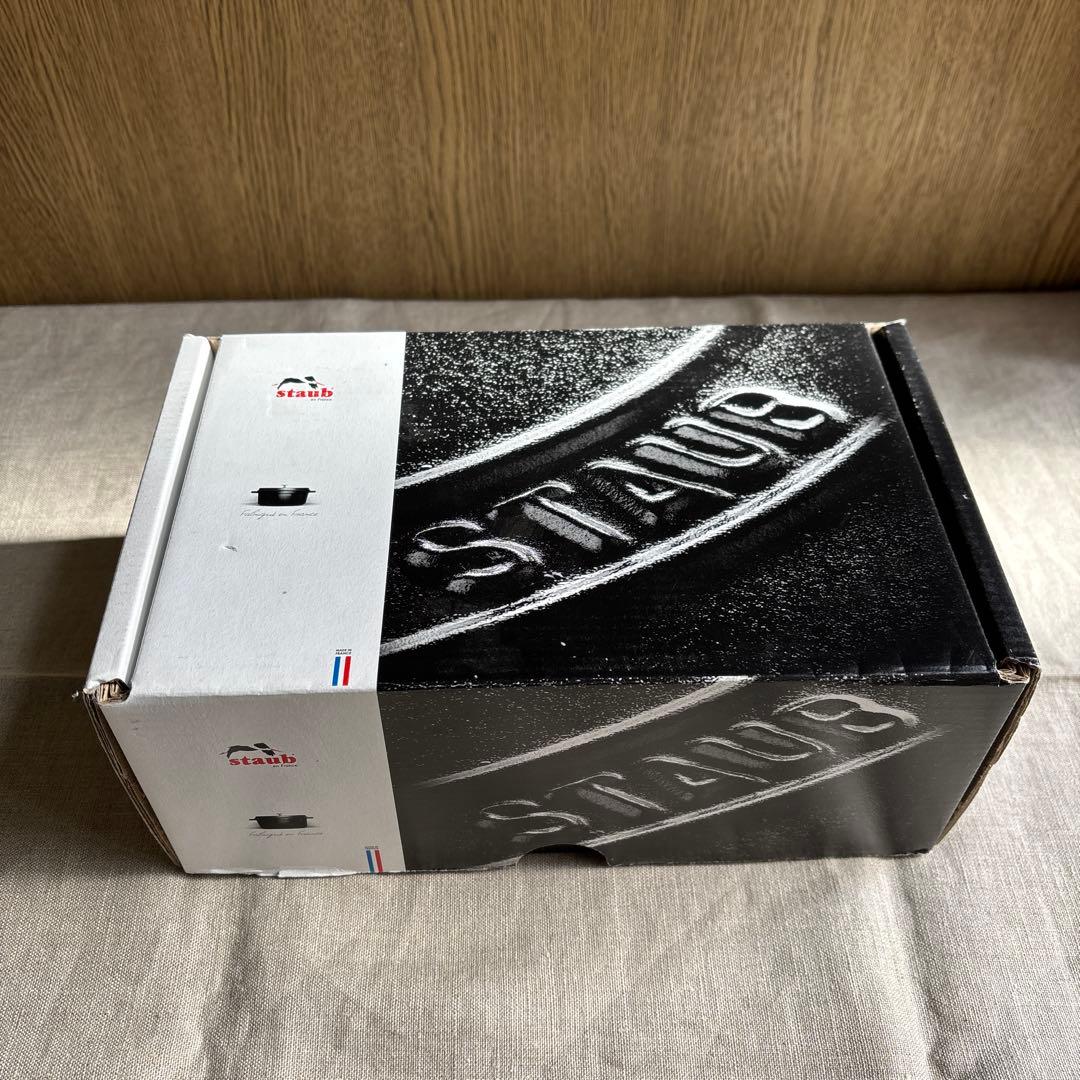 ストウブ 鍋 Staub ピコ・ココット オーバル 17cm