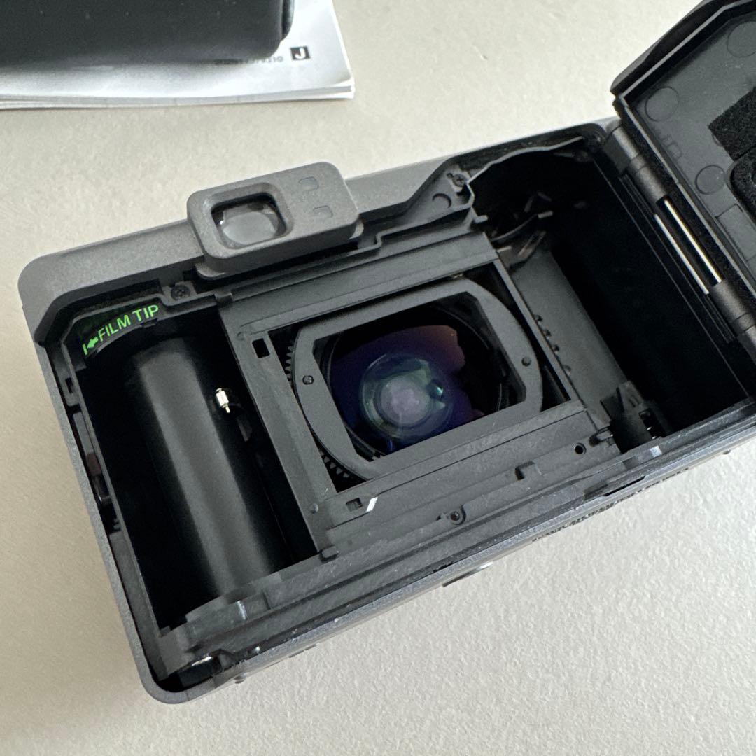 NATURA CLASSICA コンパクトカメラ　故障品