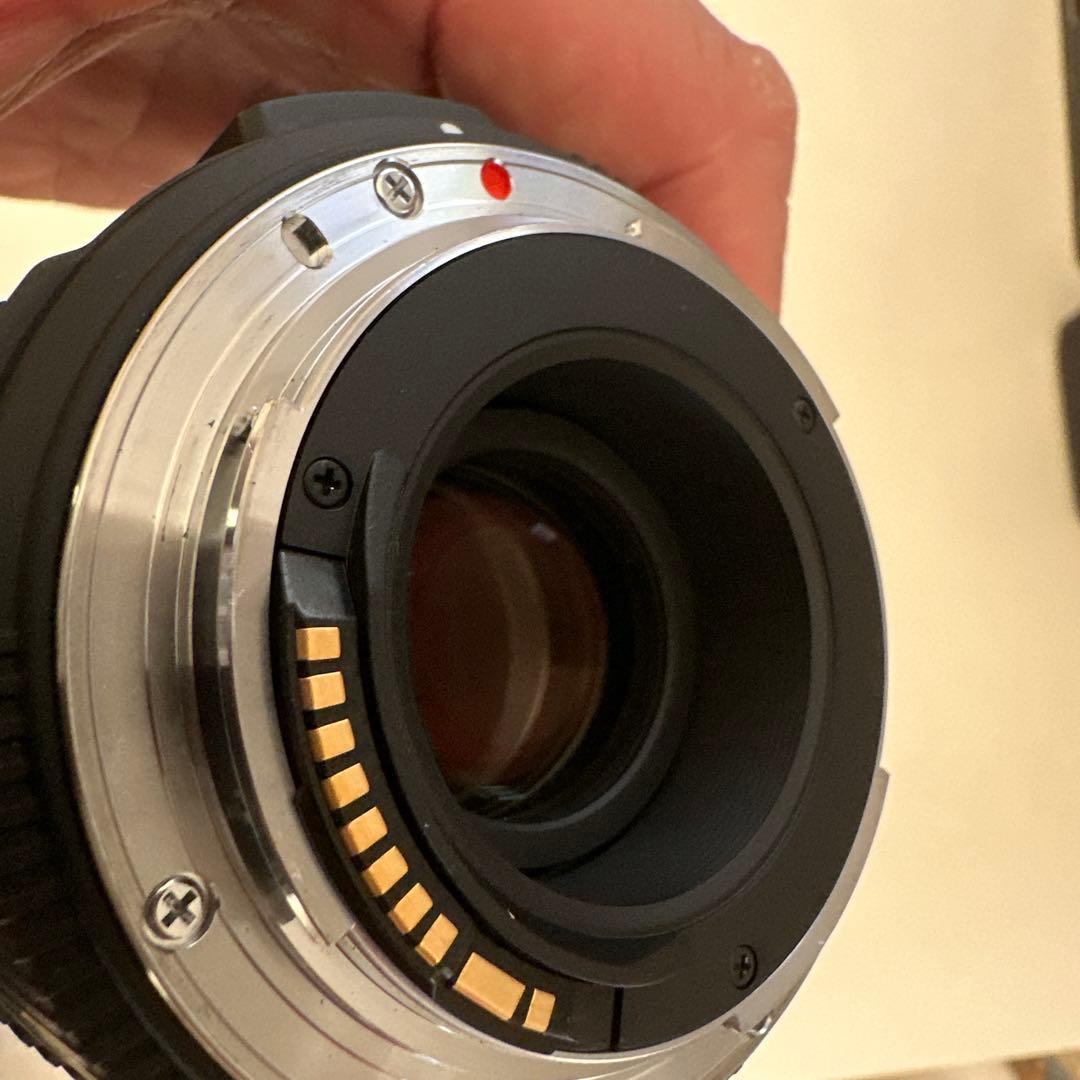 シグマ 8-16mm f4.5-5.6 DC HSM Canon用