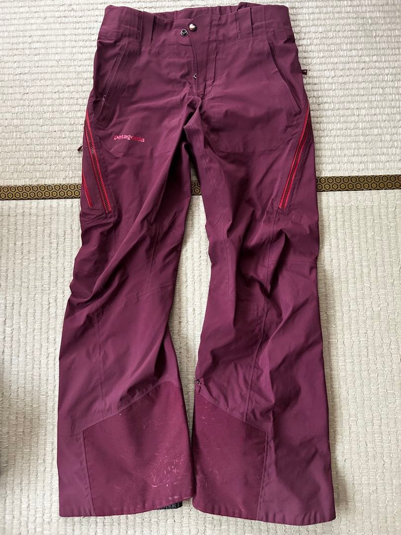 Patagonia（パタゴニア）の GORE-TEXスキーウェア上下セット