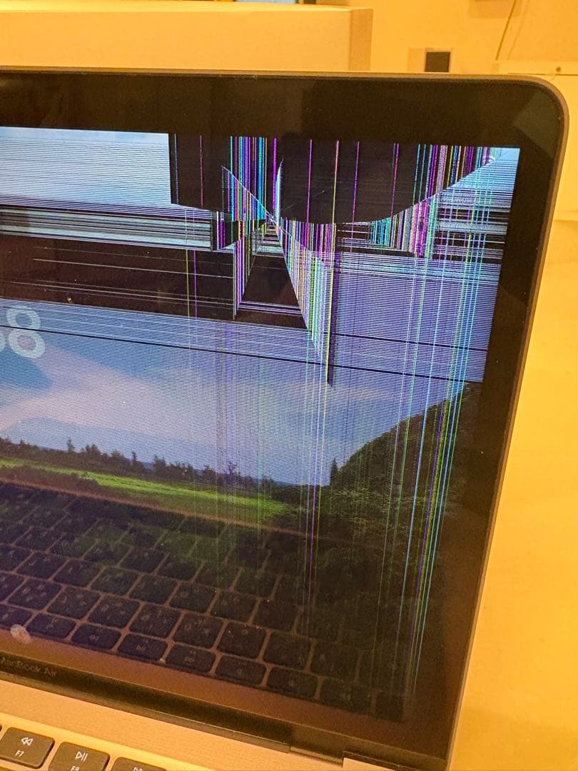 MacBook Air M1 16GB 256GB 液晶割れジャンク 箱・付属品