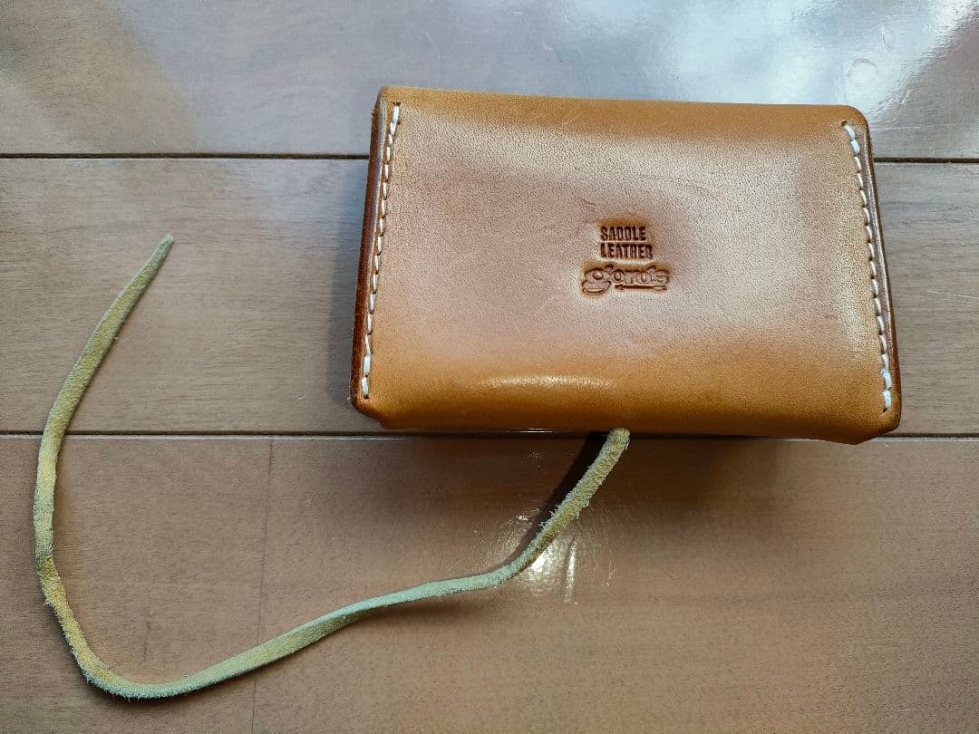 ゴローズ　カードケース　財布　鷲見太郎コンチョとビーズ