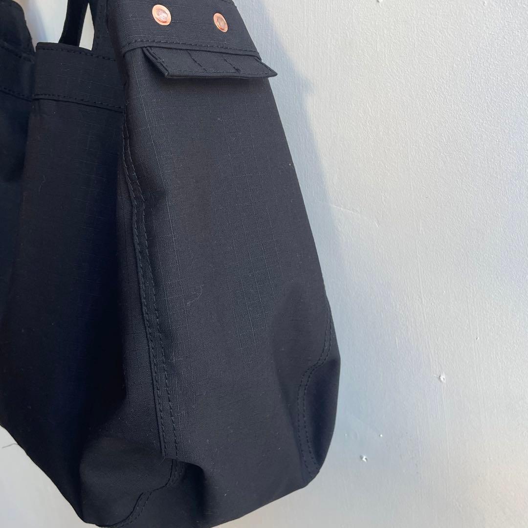 【2way仕様】ニュースペーパーバッグ　トートバッグ　ビンテージ　ブラック