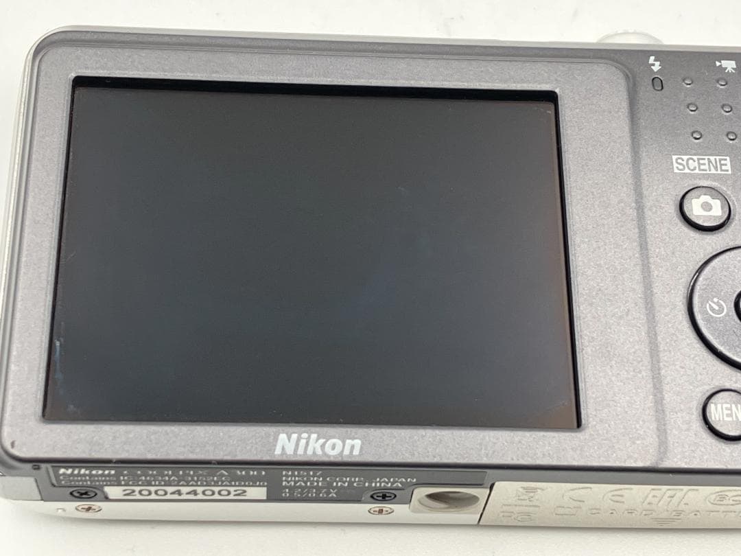 ジャンク品　Nikon Coolpix A300 コンパクトデジタルカメラ