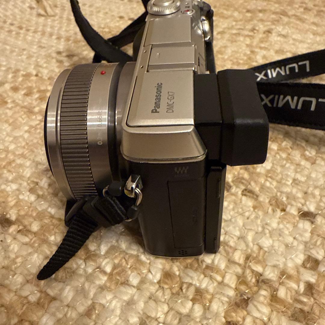 Panasonic DMC-GX7 ミラーレスカメラ