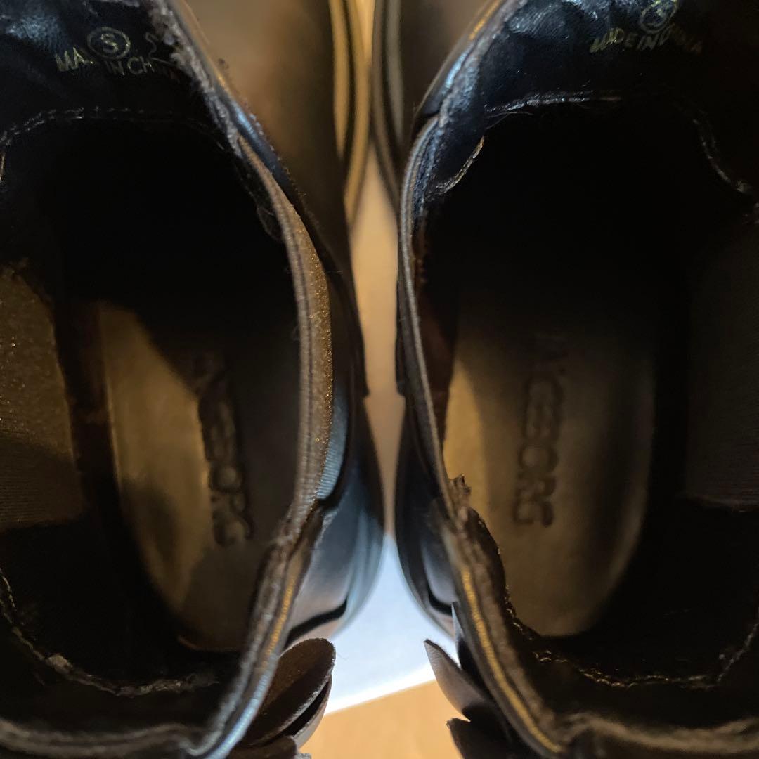 くっきー‼︎お値下げ‼︎インゲボルグ カメリア付きサイドゴアブーツ　S 黒