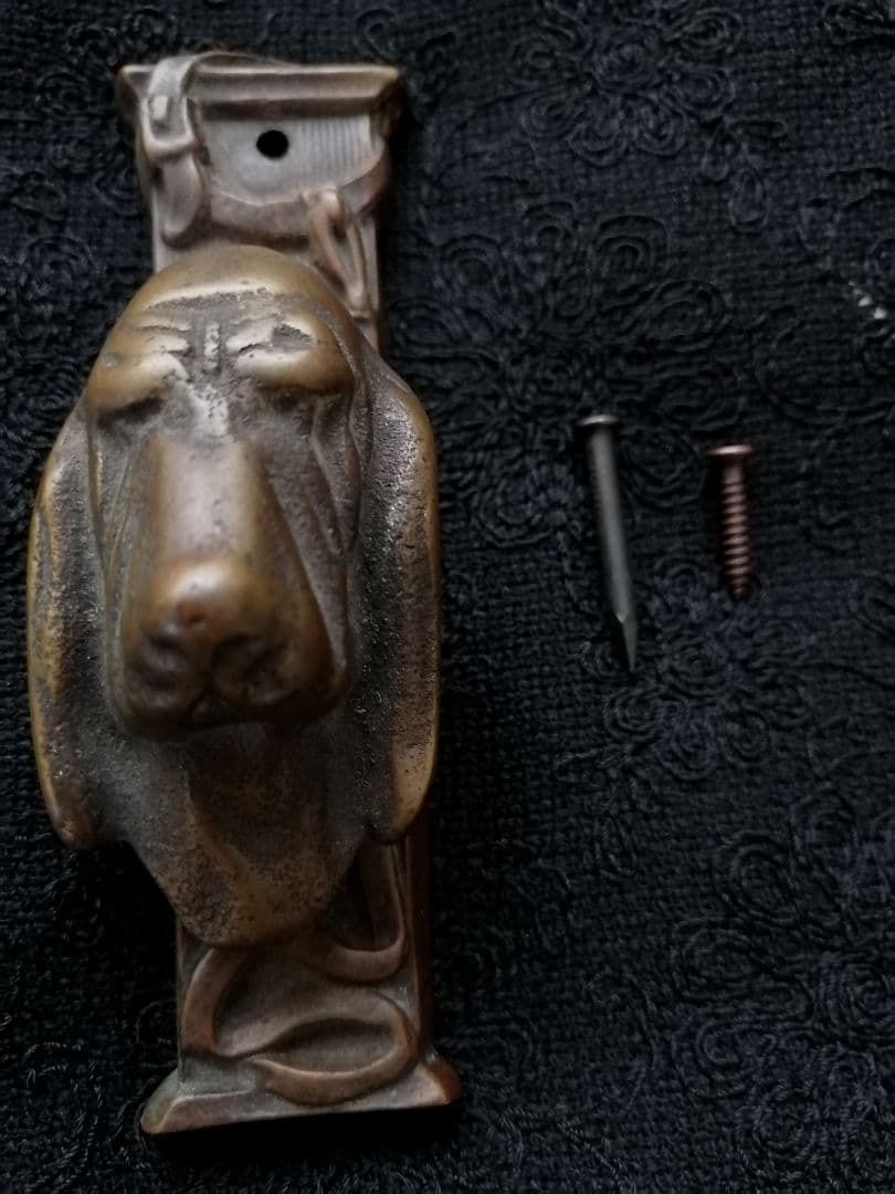 英国アンティーク　1930〜　ブラッドハウンド小さな真鍮製のドアノッカー 希少