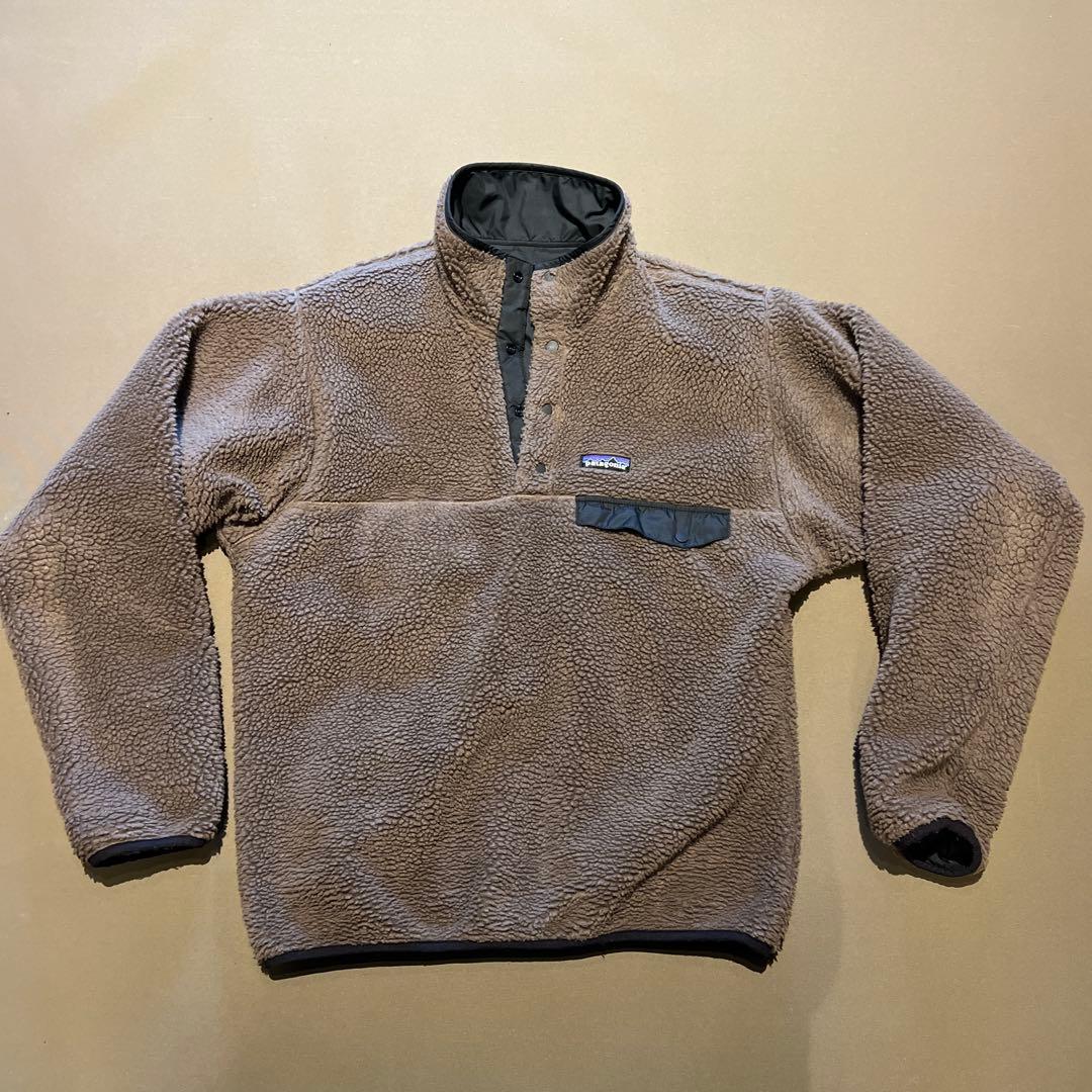 日本未発売！　パタゴニア　リバーシブル　スナップT S グリセード